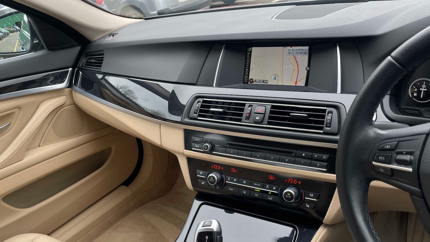 Used BMW 5 Series 2015 for sale - 77686502: Photo 22