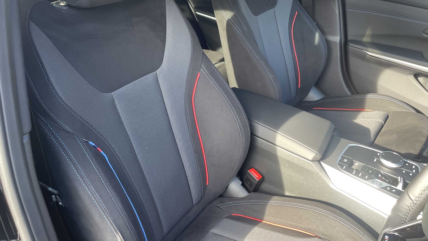 Used BMW 3 Series 2025 for sale - 76351745: Photo 12