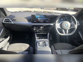 Used BMW 3 Series 2025 for sale - 76351745: Photo