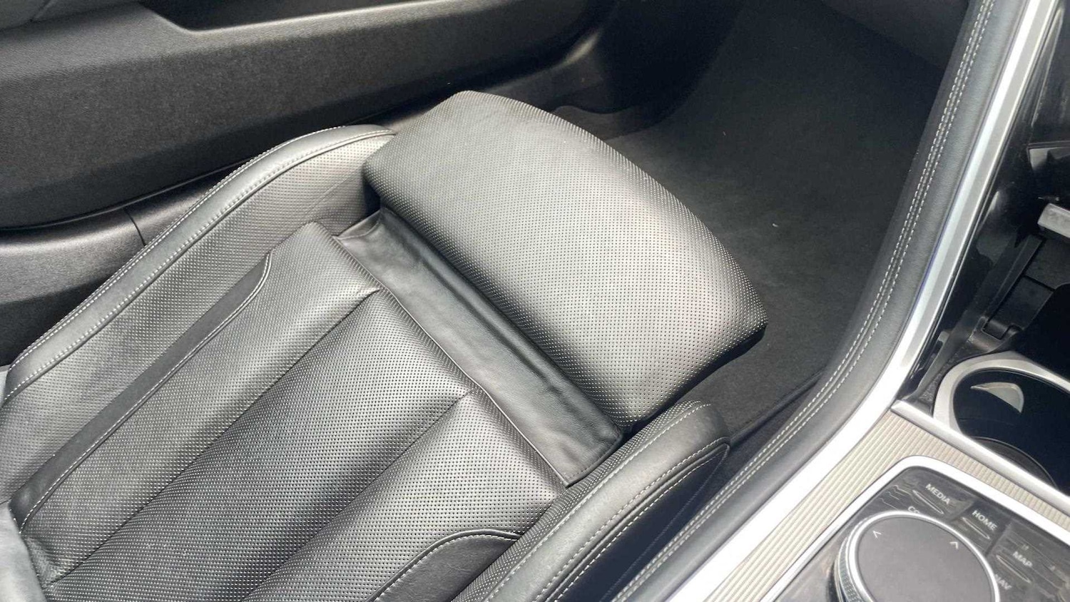 Used BMW 8 Series 2022 for sale - 76460027: Photo 23