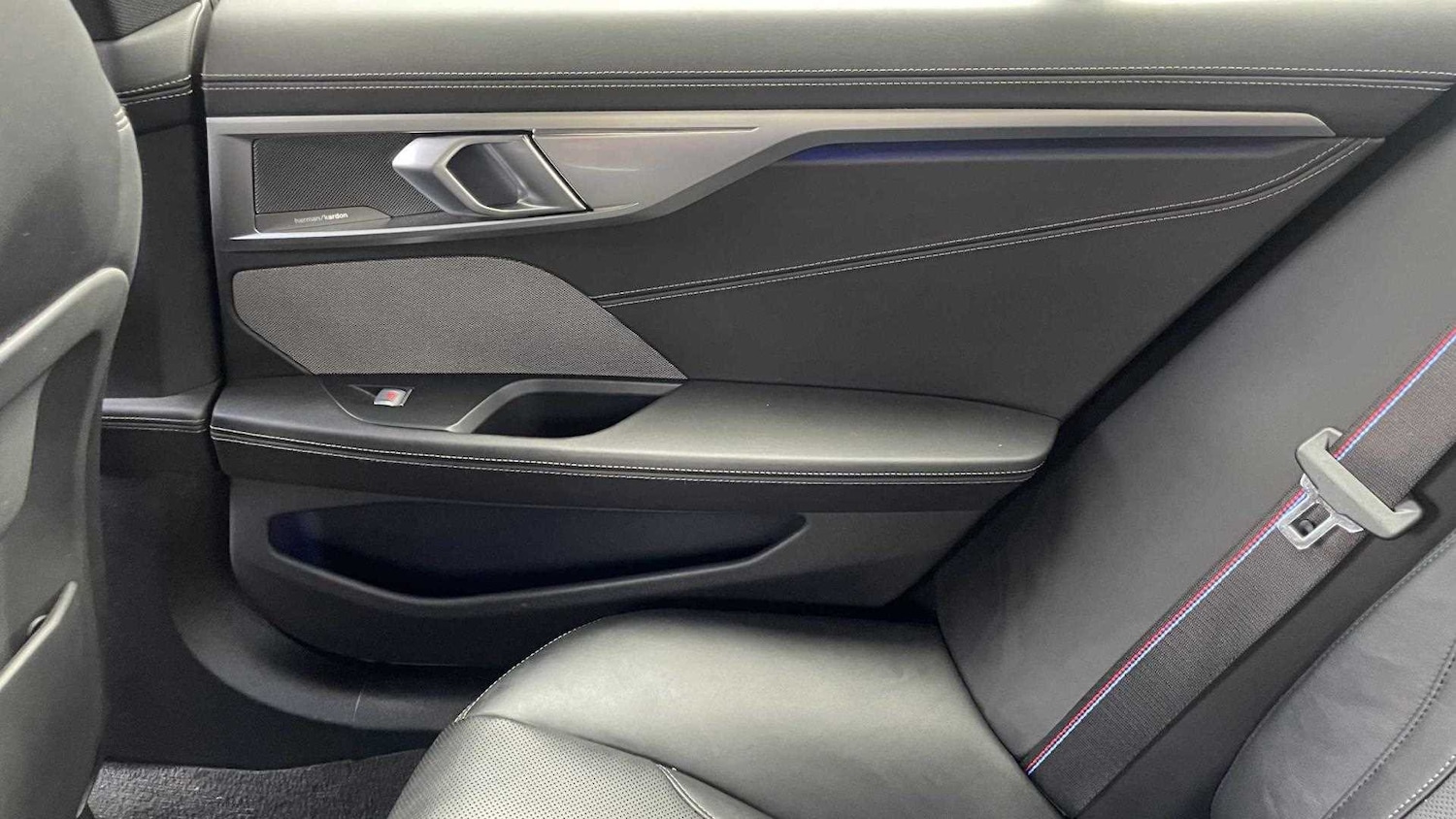 Used BMW 8 Series 2022 for sale - 76460027: Photo 31