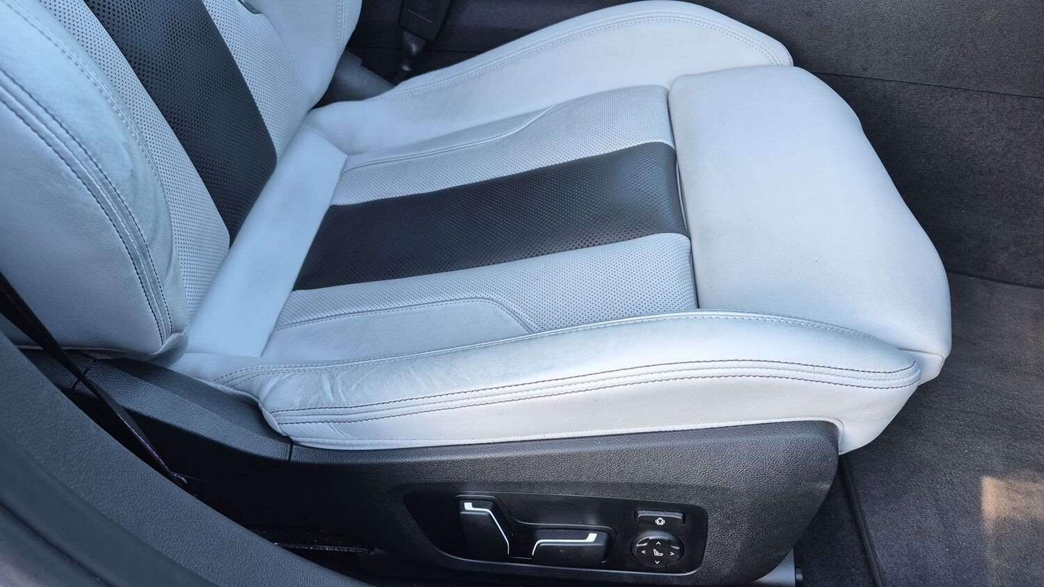 Used BMW M3 for sale - 77661274: Photo 28