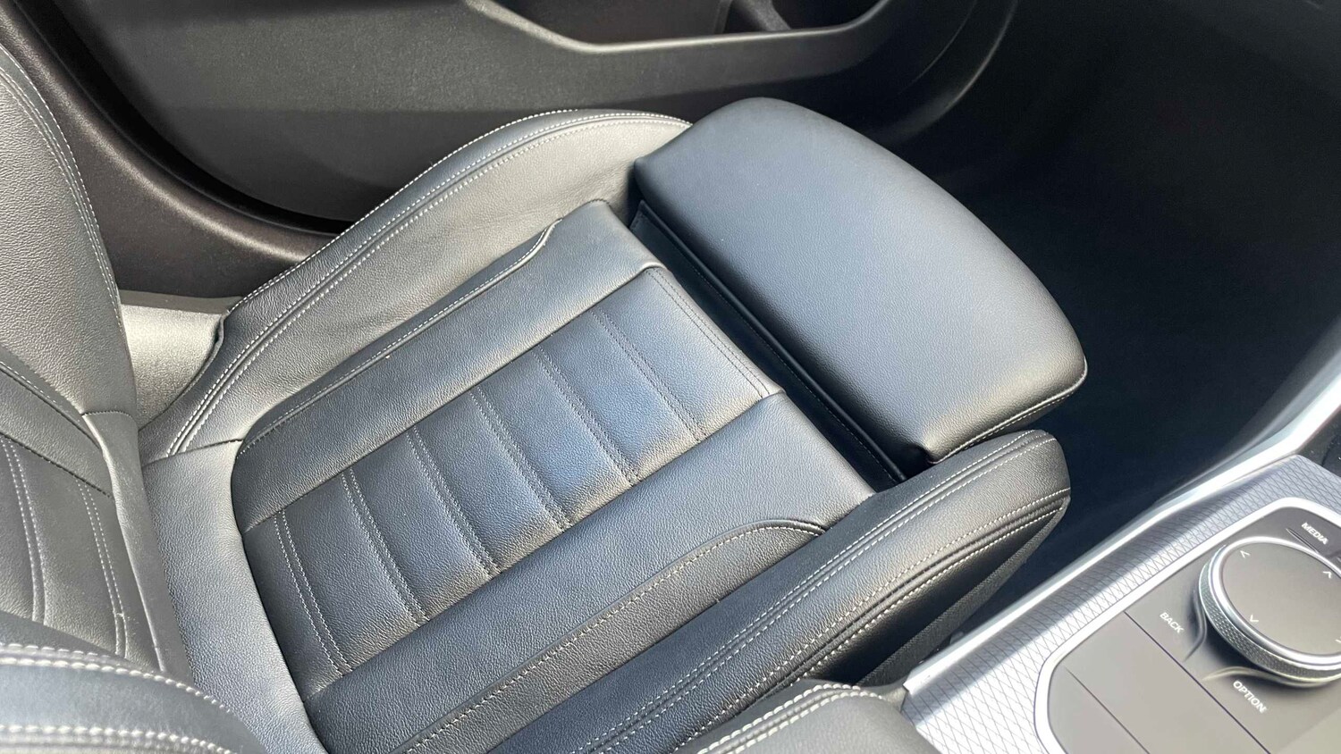 Used BMW 3 Series 2024 for sale - 76804981: Photo 26