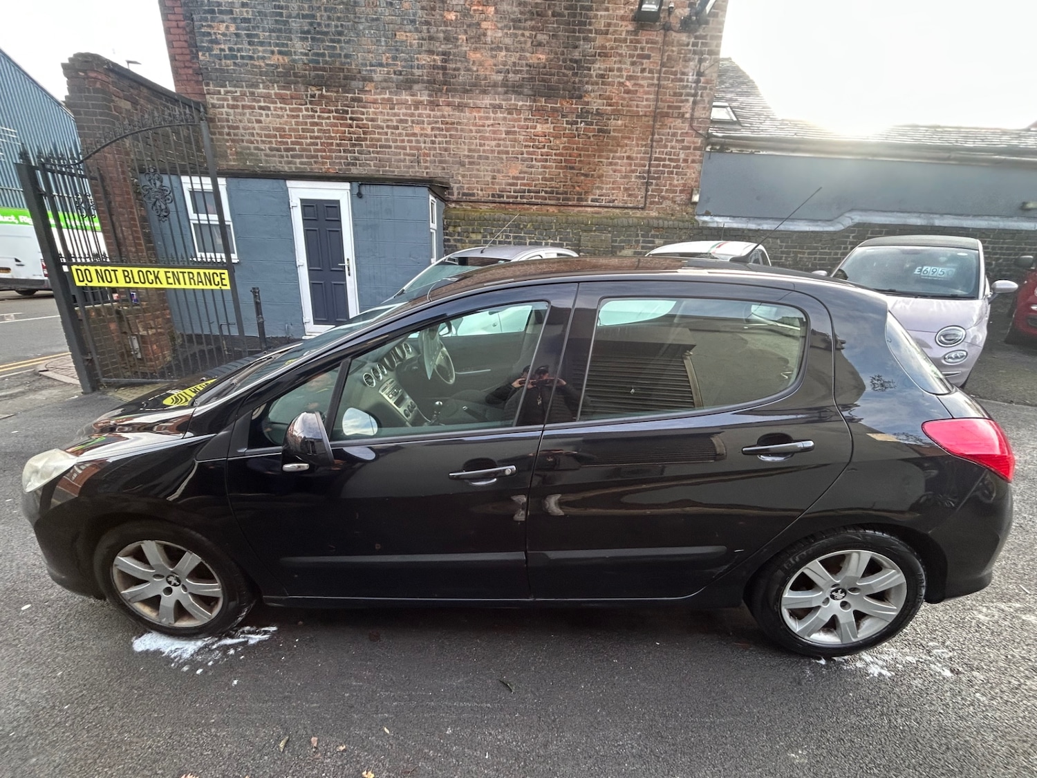 Used Peugeot 308 2012 for sale - 77234667: Photo 11
