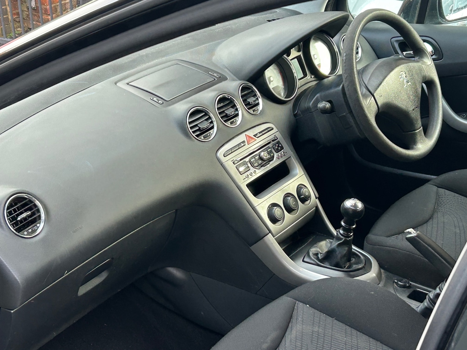 Used Peugeot 308 2012 for sale - 77234667: Photo 13