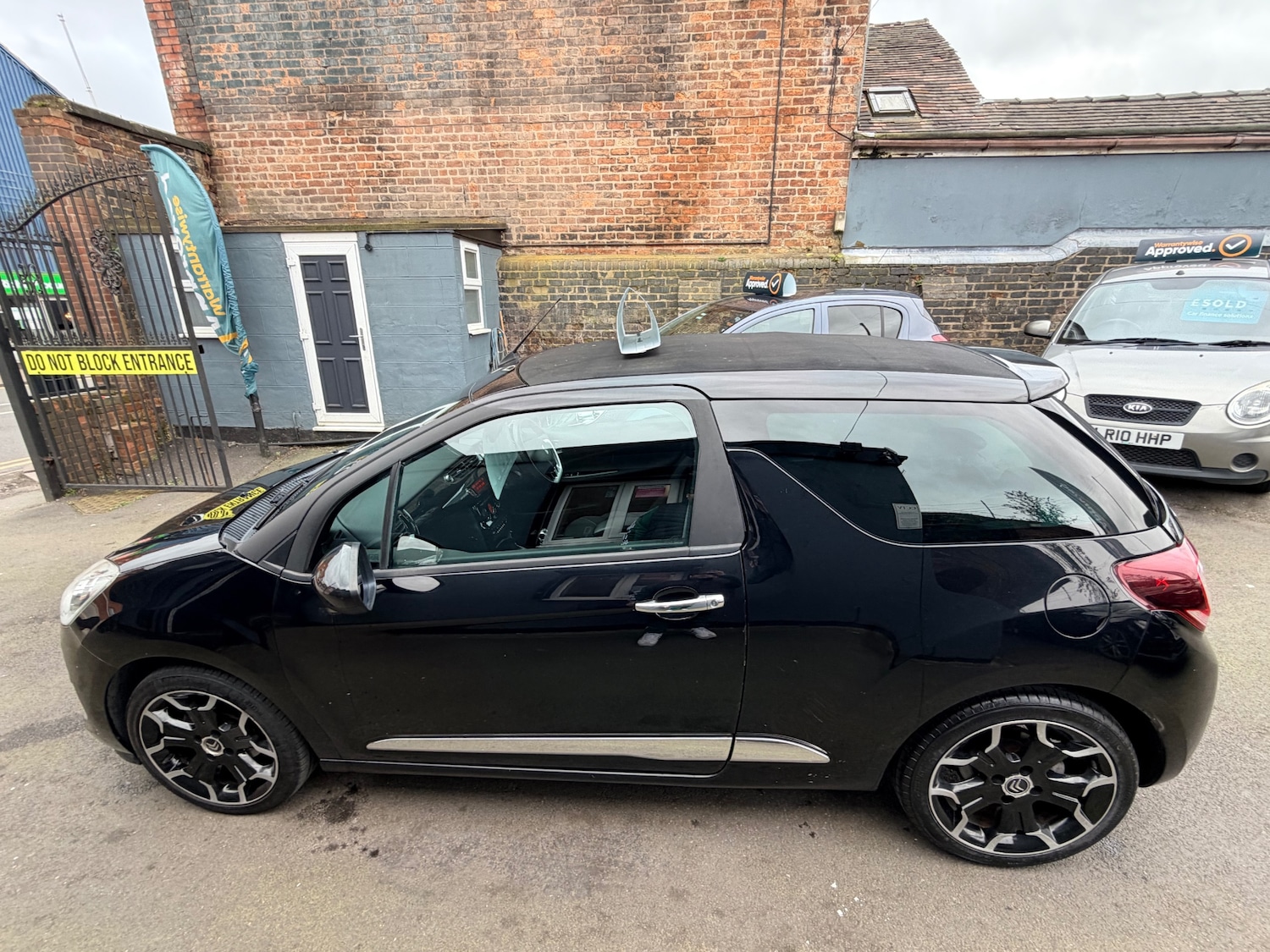 Used Citroen DS3 2013 for sale - 77639657: Photo 4