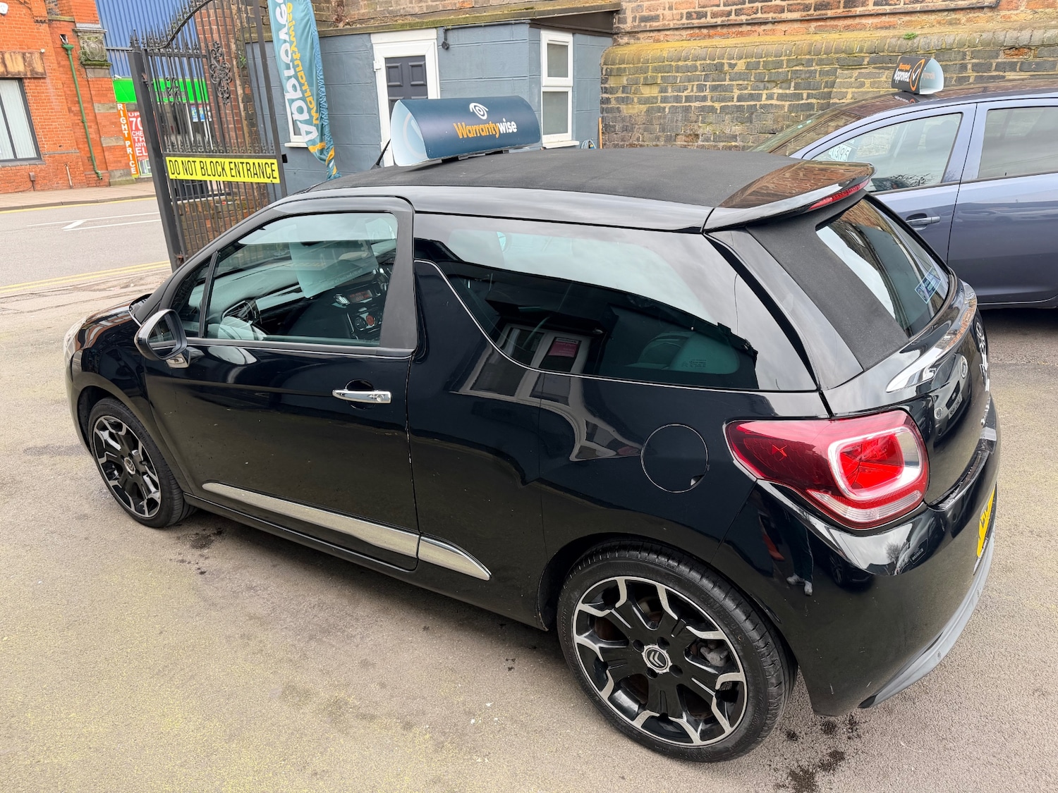Used Citroen DS3 2013 for sale - 77639657: Photo 5