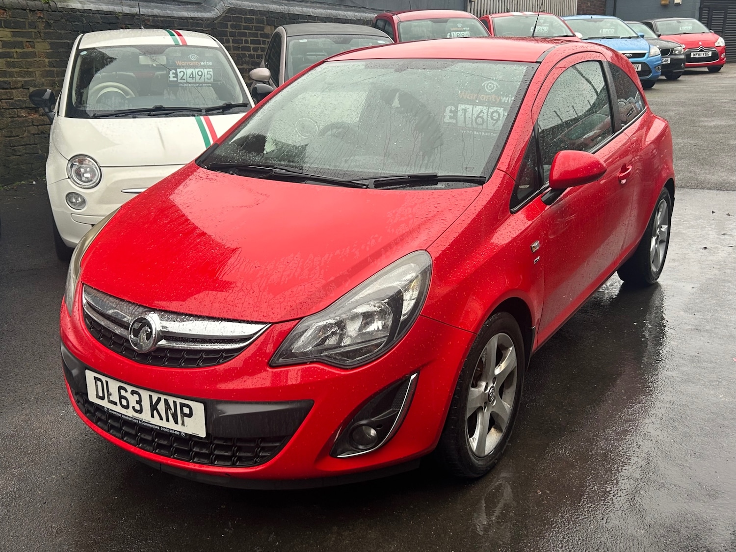 Used Vauxhall Corsa 2013 for sale - 77240223: Photo 3