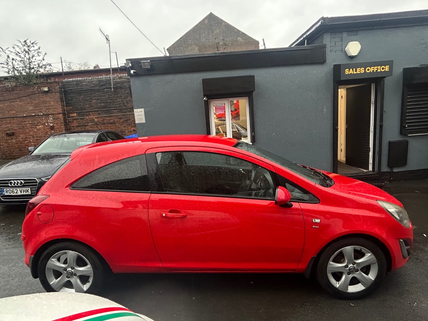 Used Vauxhall Corsa 2013 for sale - 77240223: Photo 5