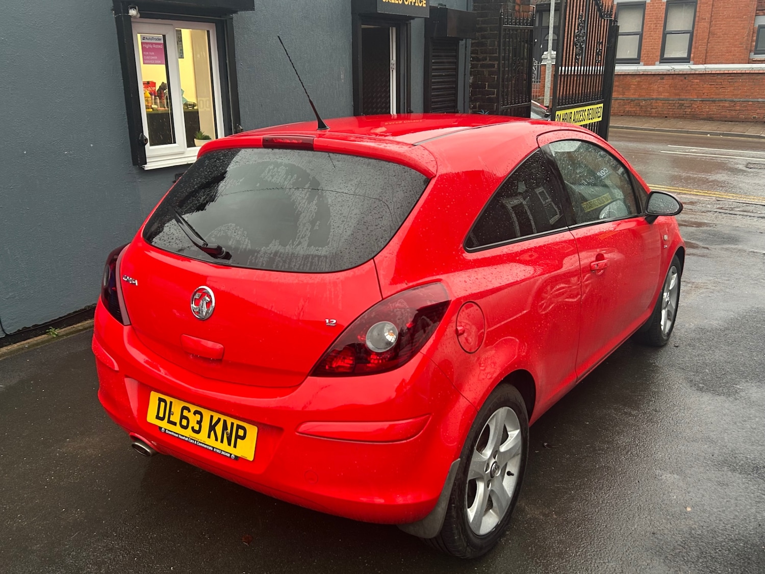 Used Vauxhall Corsa 2013 for sale - 77240223: Photo 6