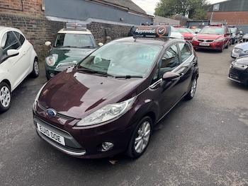 Used Ford Fiesta 2011 for sale - 76134564: Photo
