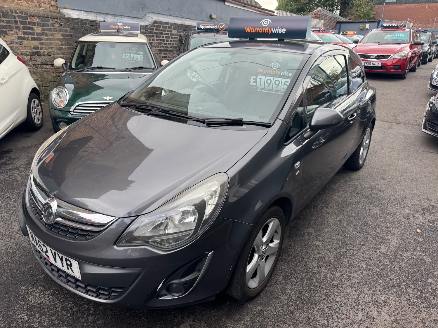 Used Vauxhall Corsa 2012 for sale - 76134555: Photo 3
