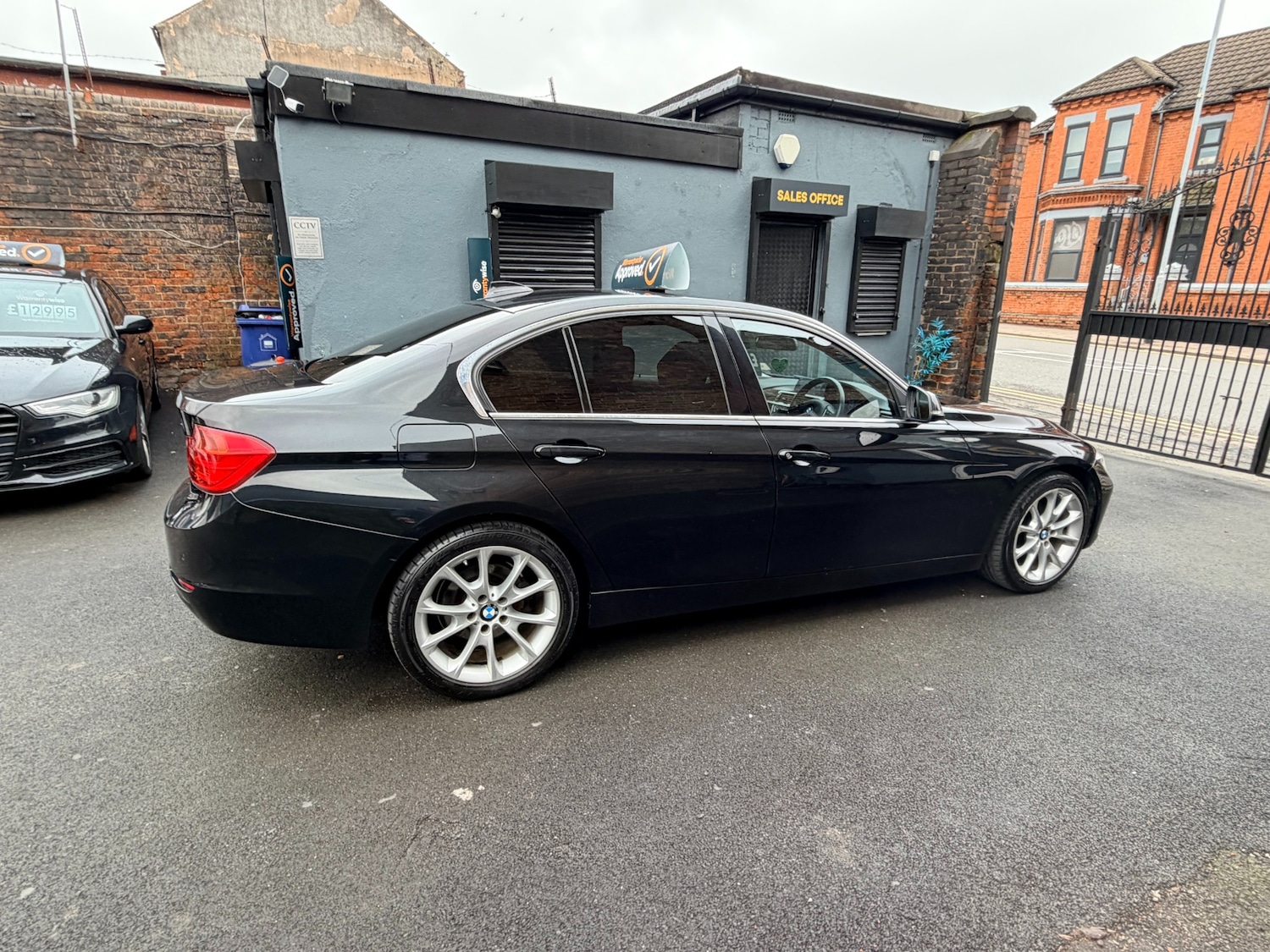 Used BMW 3 Series 2014 for sale - 77548498: Photo 10