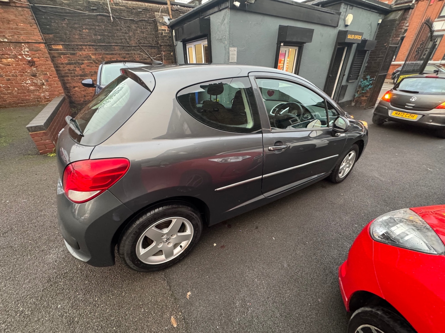 Used Peugeot 207 2010 for sale - 77248259: Photo 9