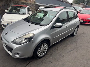 Used Renault Clio 2010 for sale - 76290557: Photo