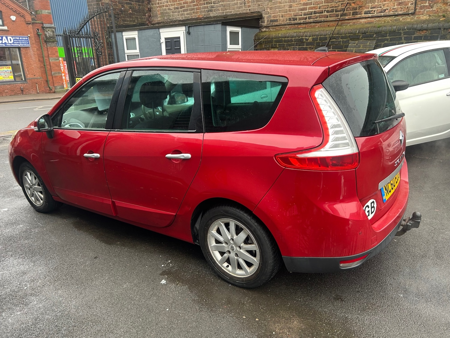 Used Renault Grand Scenic 2010 for sale - 77234609: Photo 10