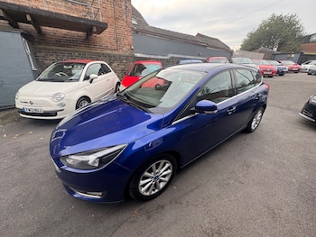 Used Ford Focus 2015 for sale - 76148290: Photo 3