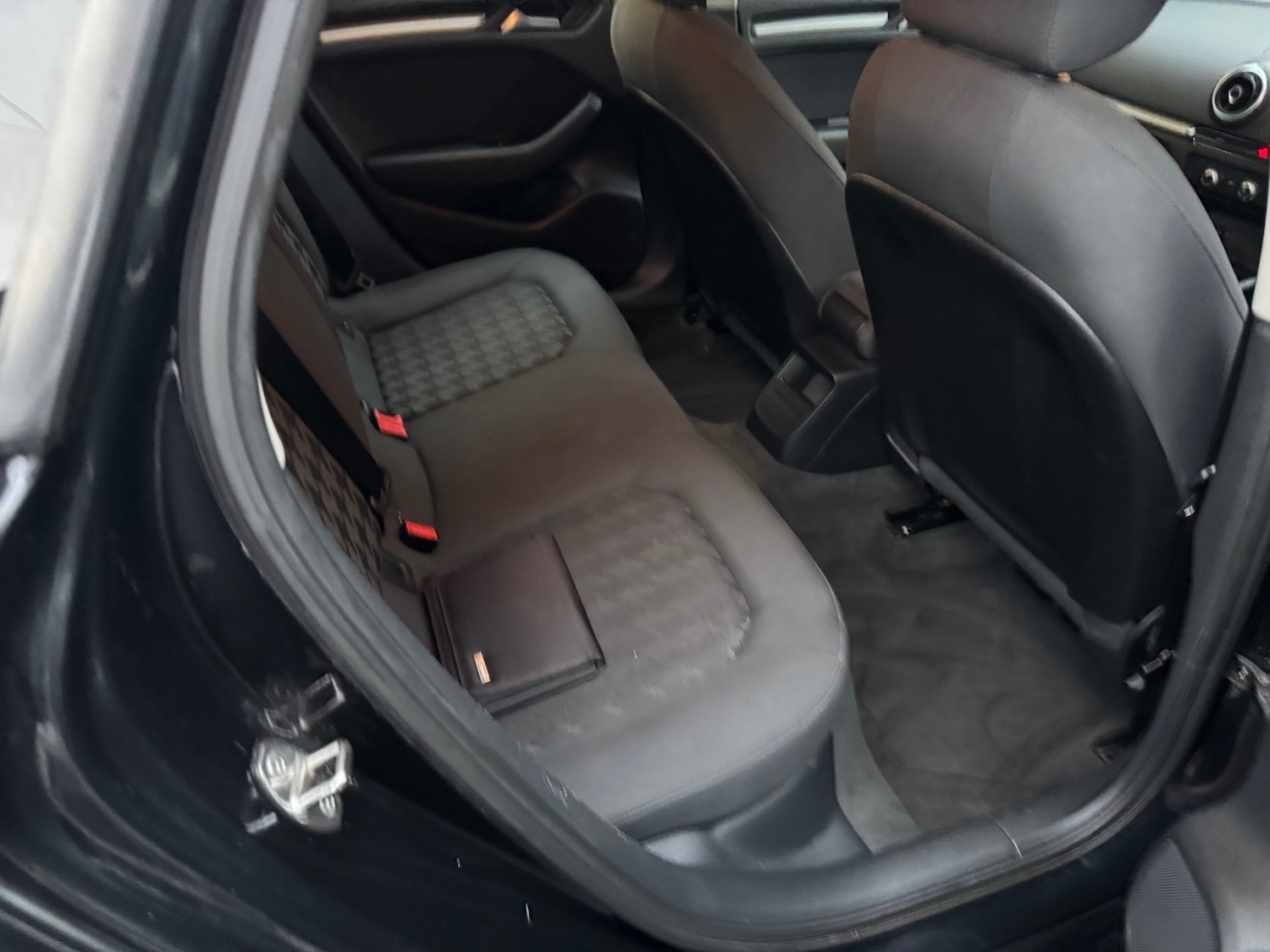 Used Audi A3 2014 for sale - 77260918: Photo 16