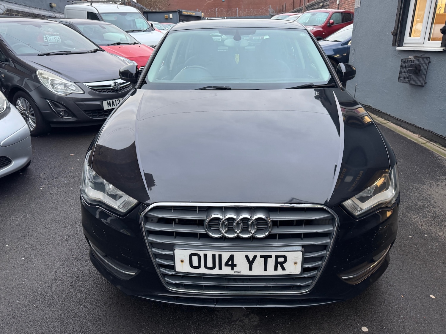 Used Audi A3 2014 for sale - 77260918: Photo 2