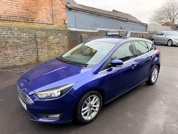 2016 (66) - 1.0 EcoBoost 125 Zetec 5dr