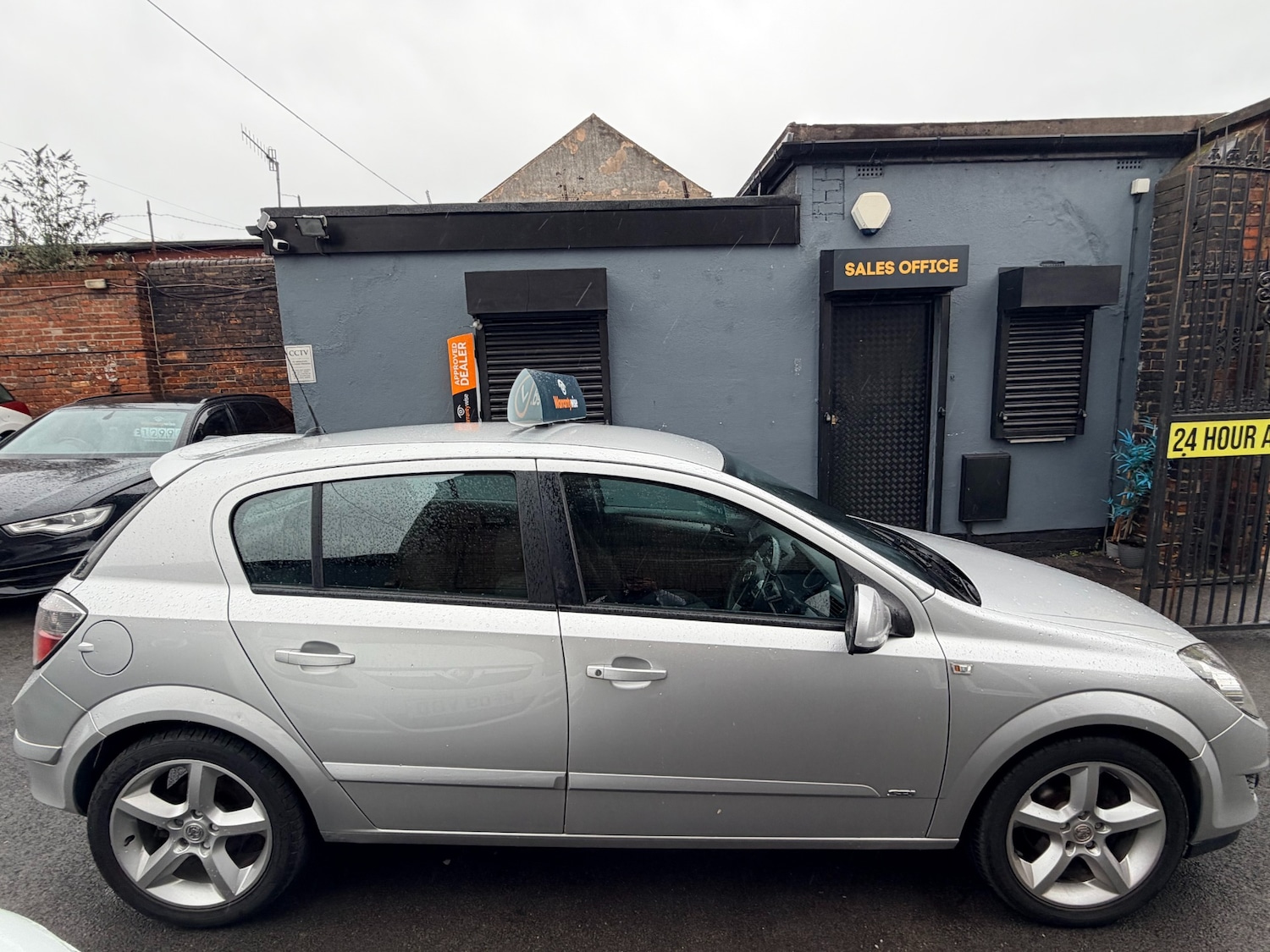 Used Vauxhall Astra 2010 for sale - 77548461: Photo 12