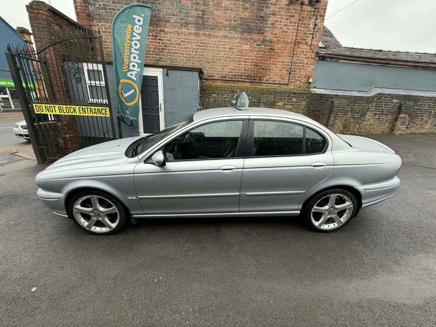 Used Jaguar X-Type 2006 for sale - 77628845: Photo 2