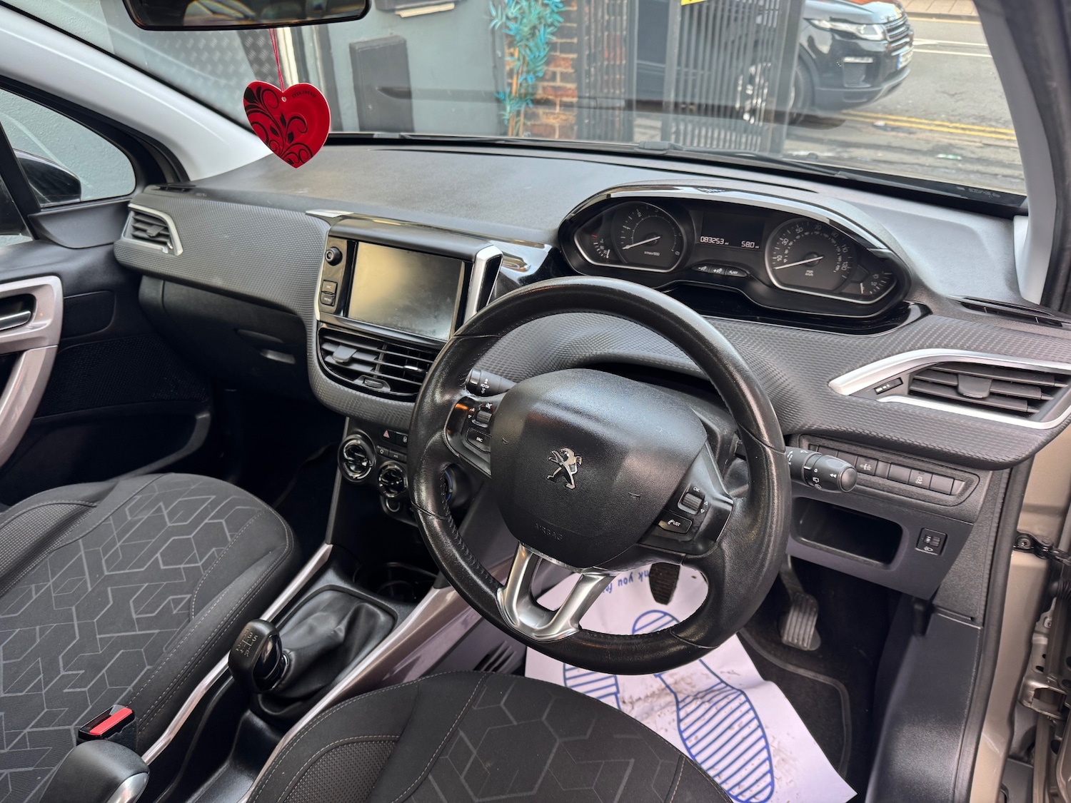 Used Peugeot 2008 2016 for sale - 77261075: Photo 12