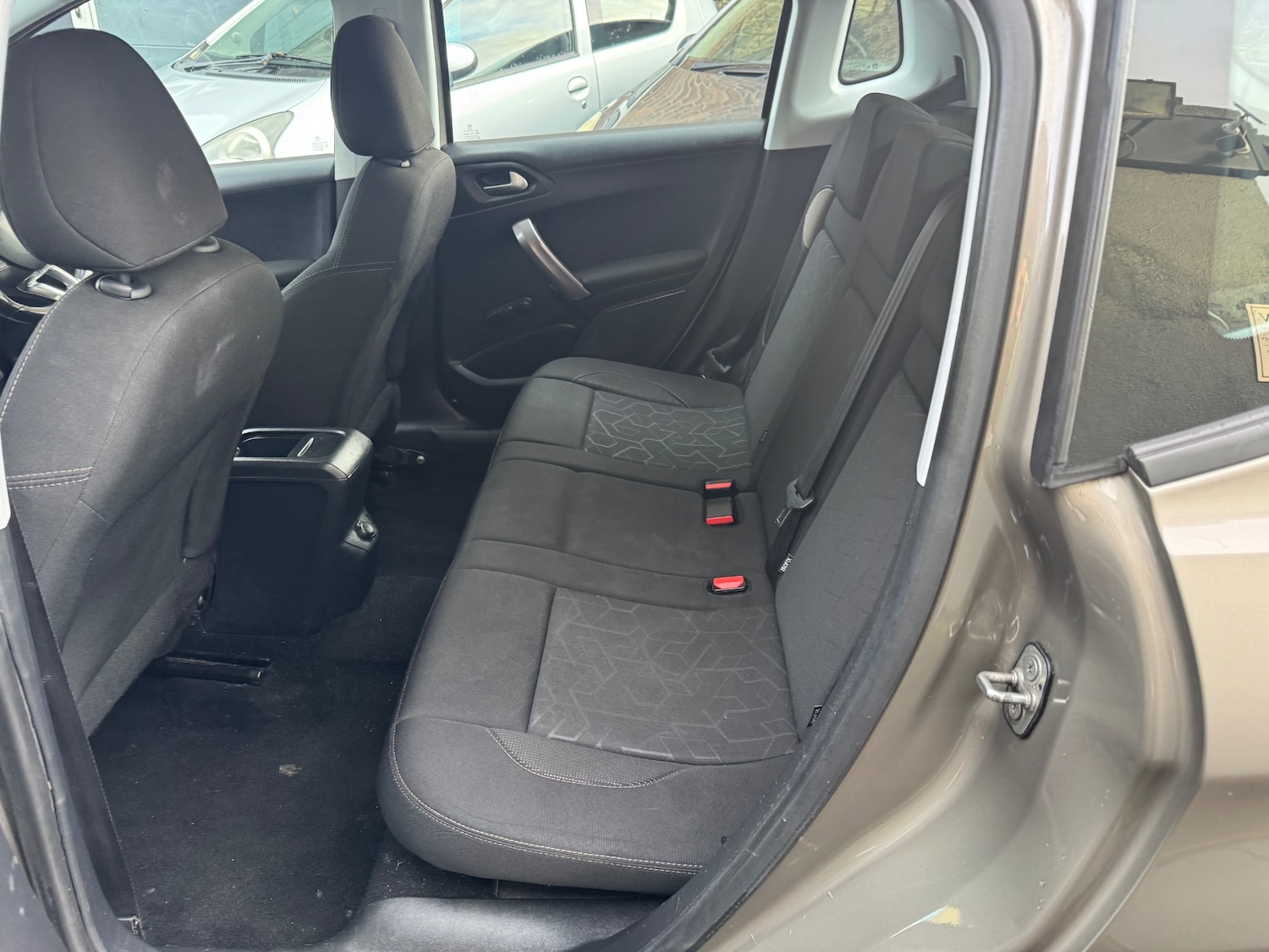 Used Peugeot 2008 2016 for sale - 77261075: Photo 14