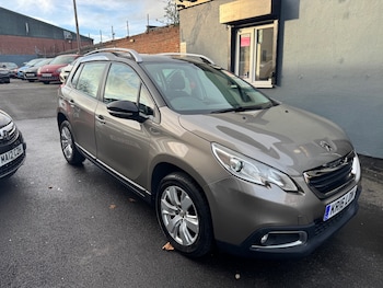Used Peugeot 2008 2016 for sale - 77261075: Photo