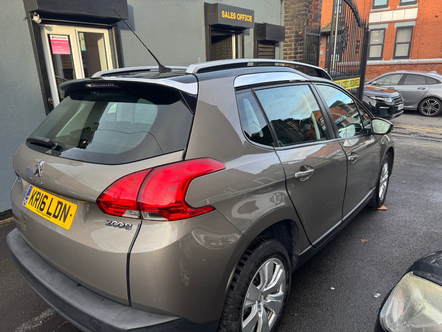 Used Peugeot 2008 2016 for sale - 77261075: Photo 6