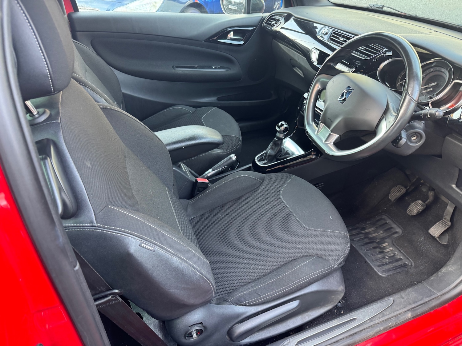 Used Citroen DS3 2011 for sale - 77260817: Photo 10