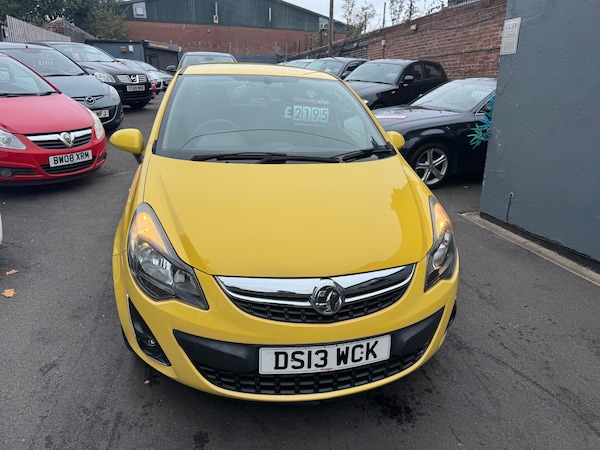 Used Vauxhall Corsa 2013 for sale - 76290509: Photo 2
