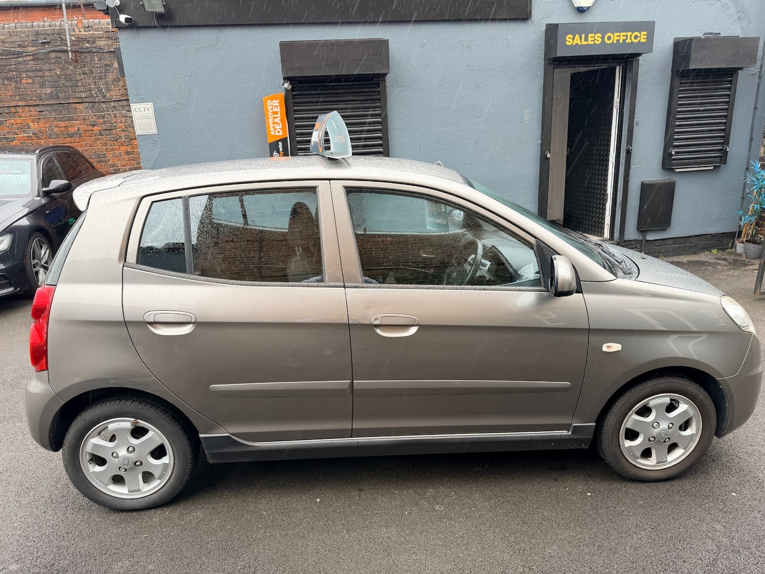 Used Kia Picanto 2010 for sale - 77548457: Photo 9