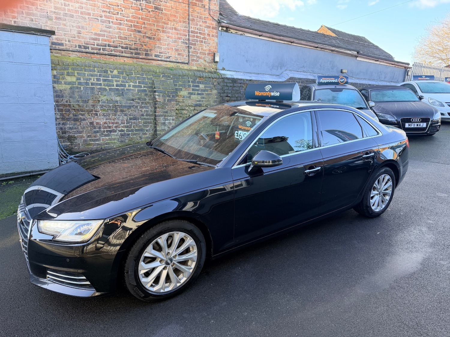 Used Audi A4 2017 for sale - 77635290: Photo 2