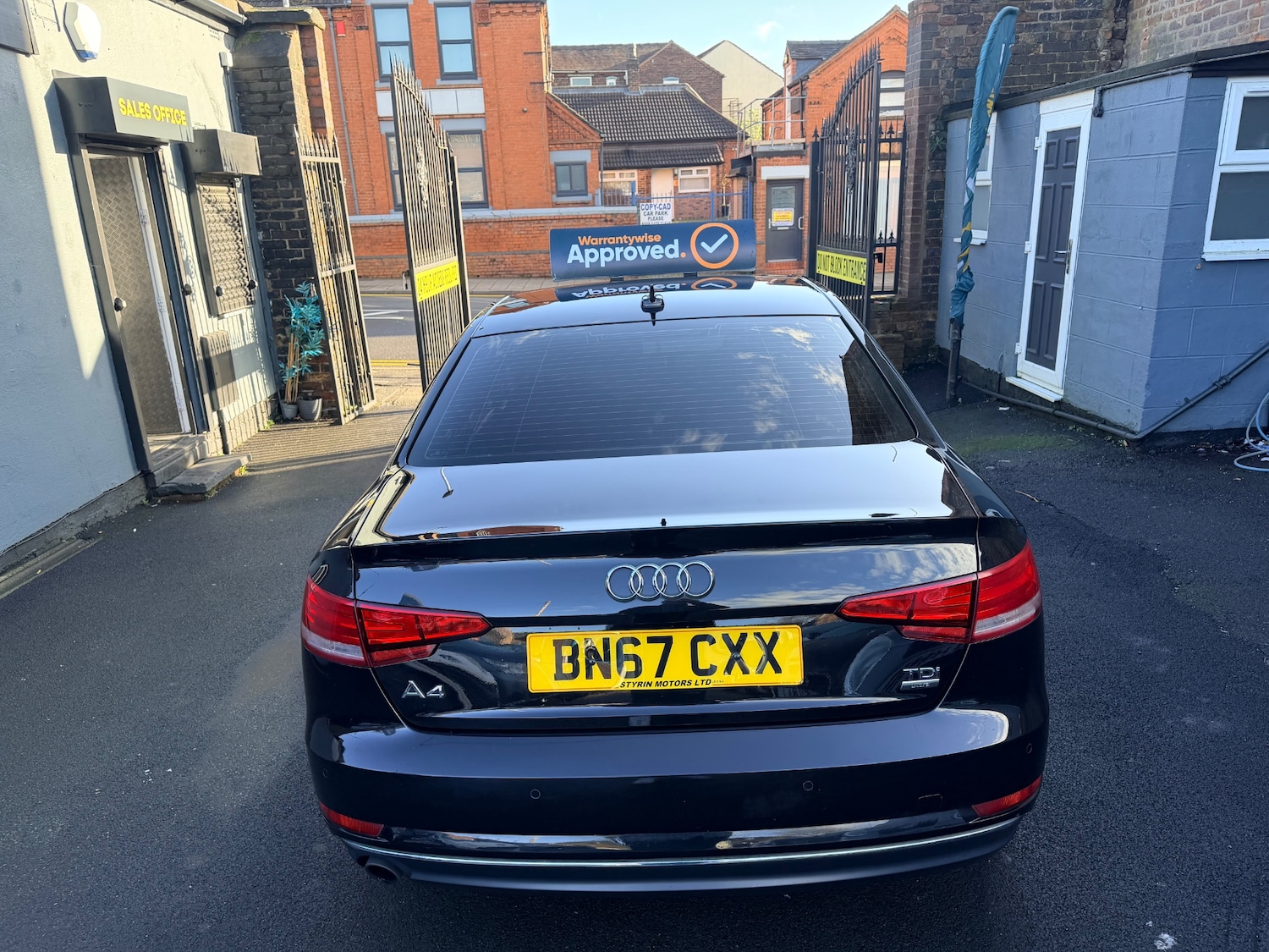 Used Audi A4 2017 for sale - 77635290: Photo 7