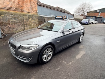 Used BMW 5 Series 2011 for sale - 77548144: Photo