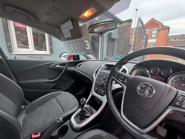 Used Vauxhall Astra 2014 for sale - 76290523: Photo 12