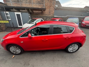 Used Vauxhall Astra 2014 for sale - 76290523: Photo