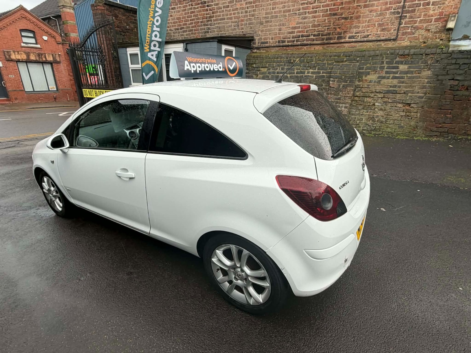 Used Vauxhall Corsa 2009 for sale - 77548491: Photo 7