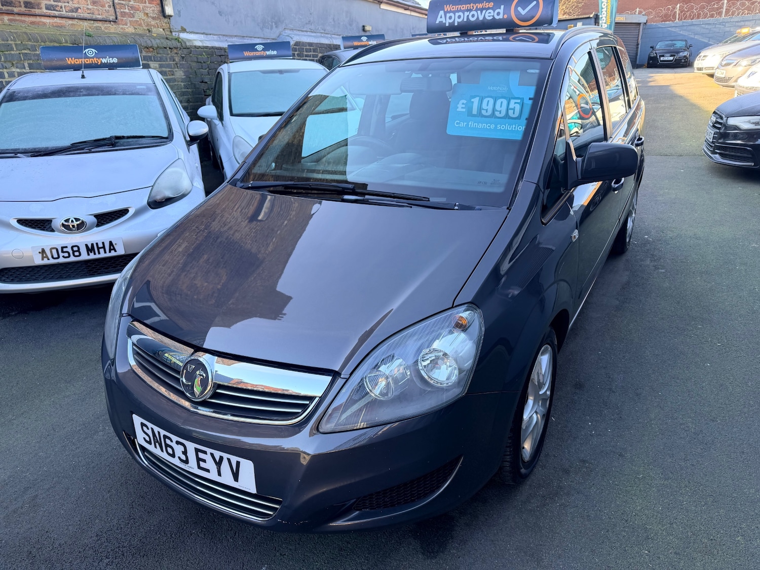 Used Vauxhall Zafira 2013 for sale - 77555173: Photo 4