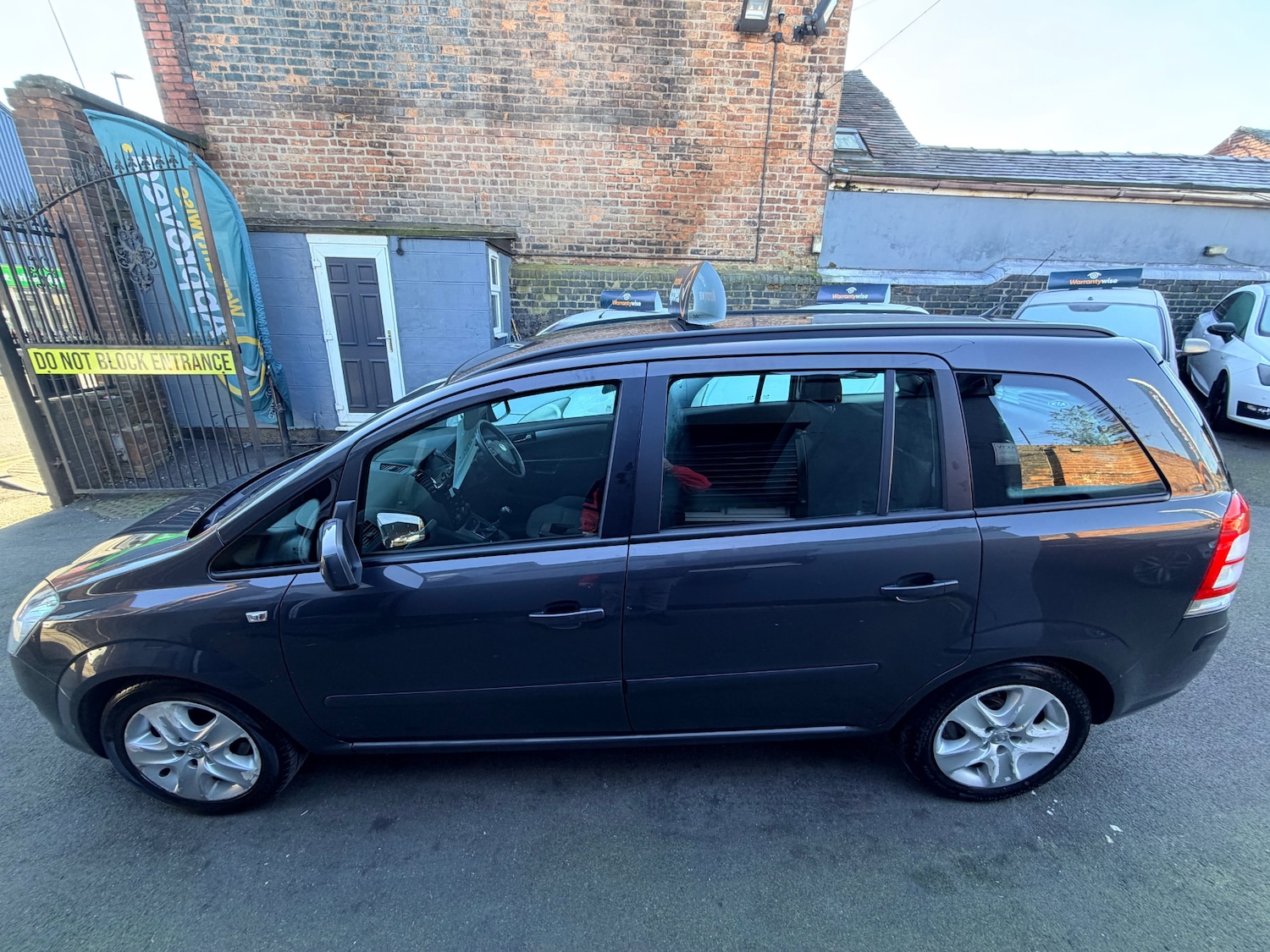 Used Vauxhall Zafira 2013 for sale - 77555173: Photo 7