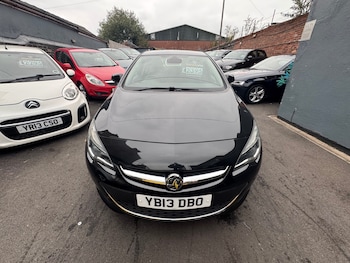 Vauxhall - Astra