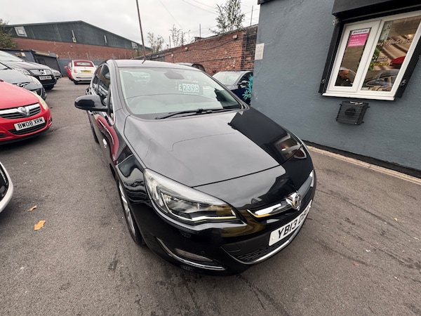 Used Vauxhall Astra 2013 for sale - 76290395: Photo 3