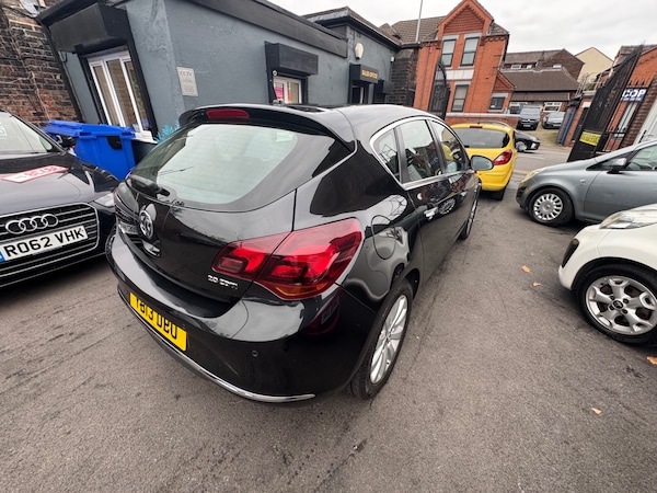 Used Vauxhall Astra 2013 for sale - 76290395: Photo 7