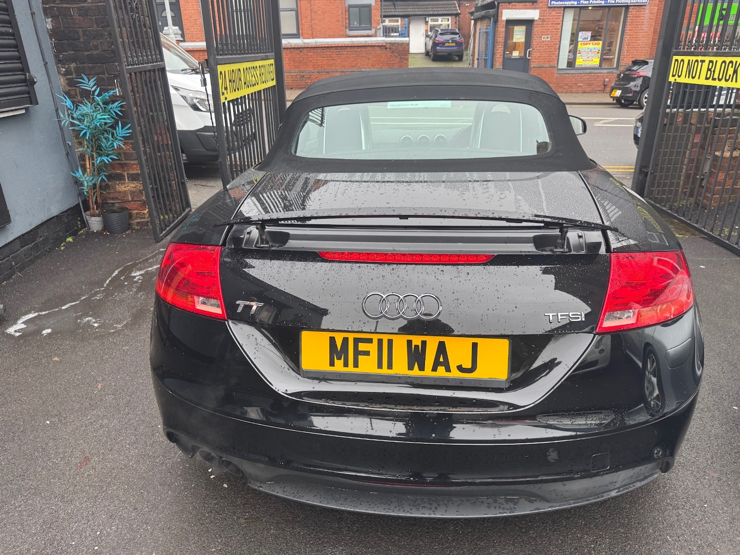 Used Audi TT 2011 for sale - 77248029: Photo 16