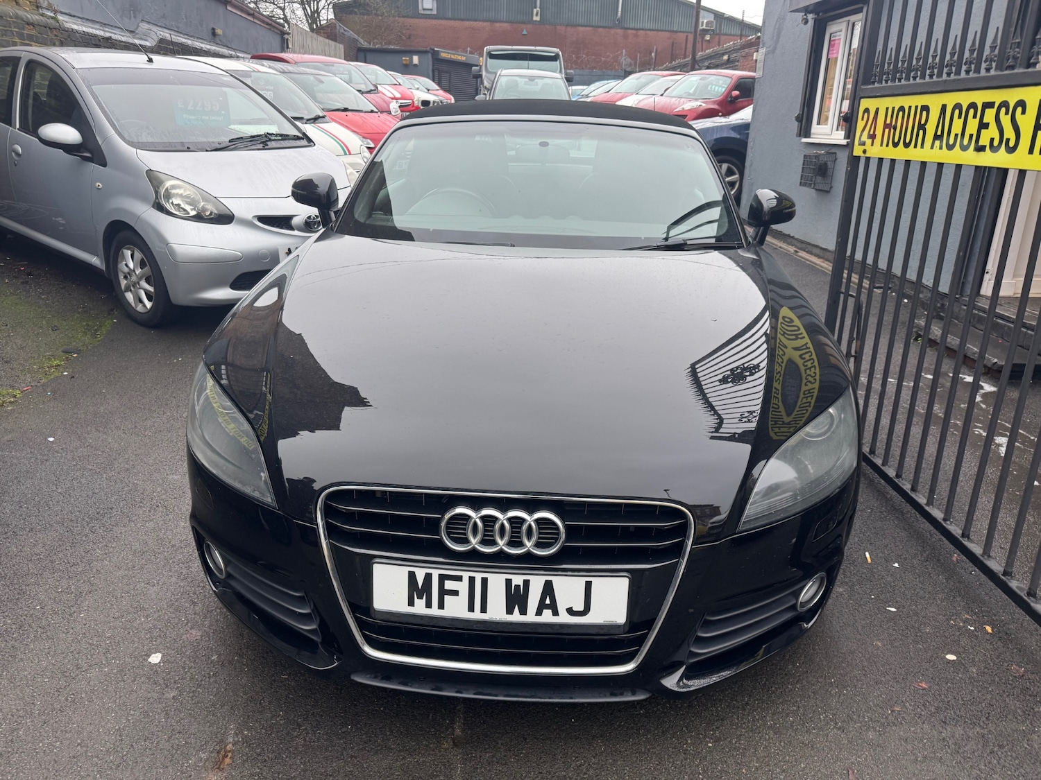 Used Audi TT 2011 for sale - 77248029: Photo 17