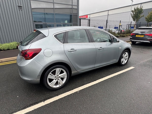 Used Vauxhall Astra 2013 for sale - 76162151: Photo 10