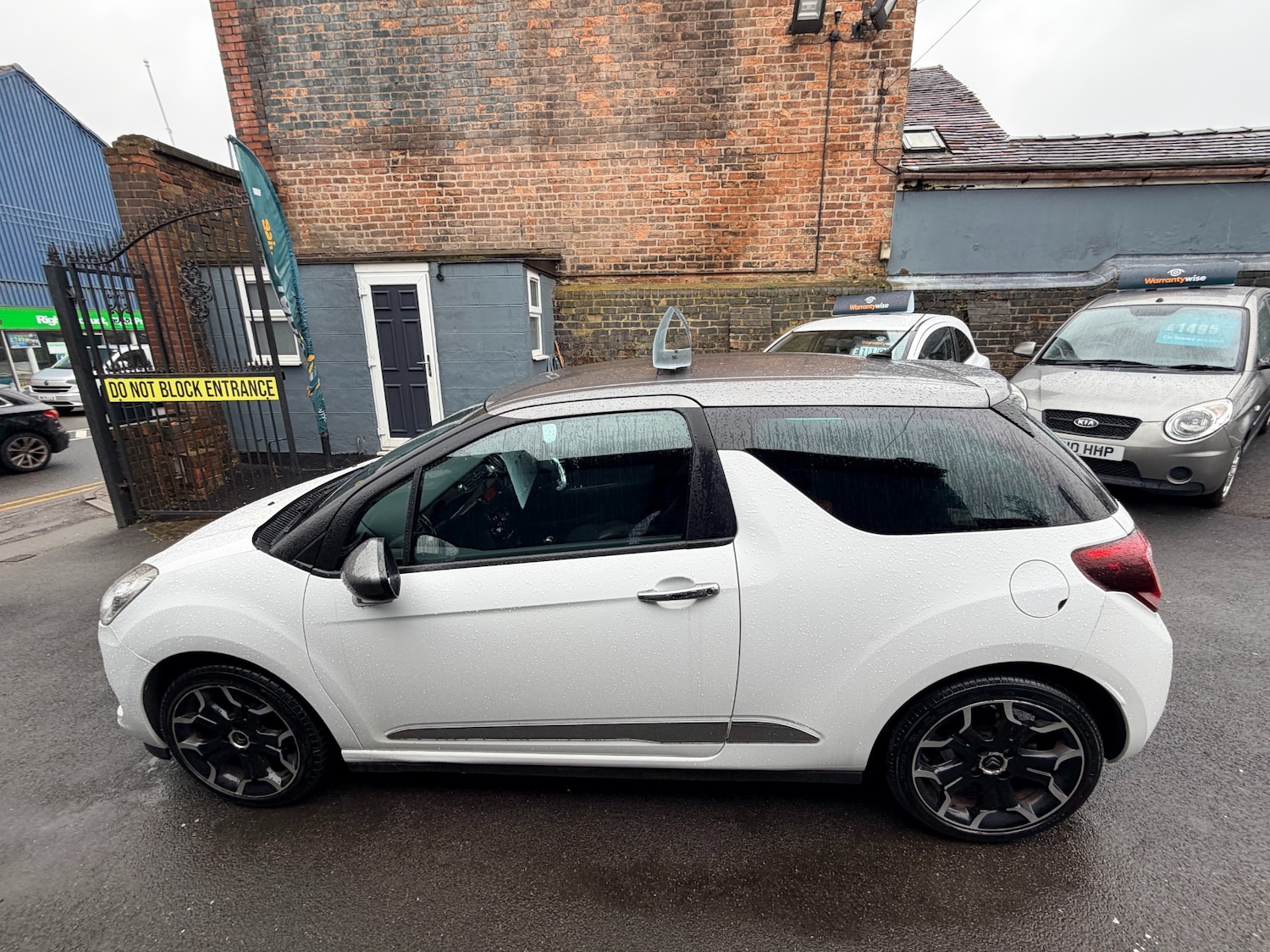 Used Citroen DS3 2014 for sale - 77548605: Photo 3