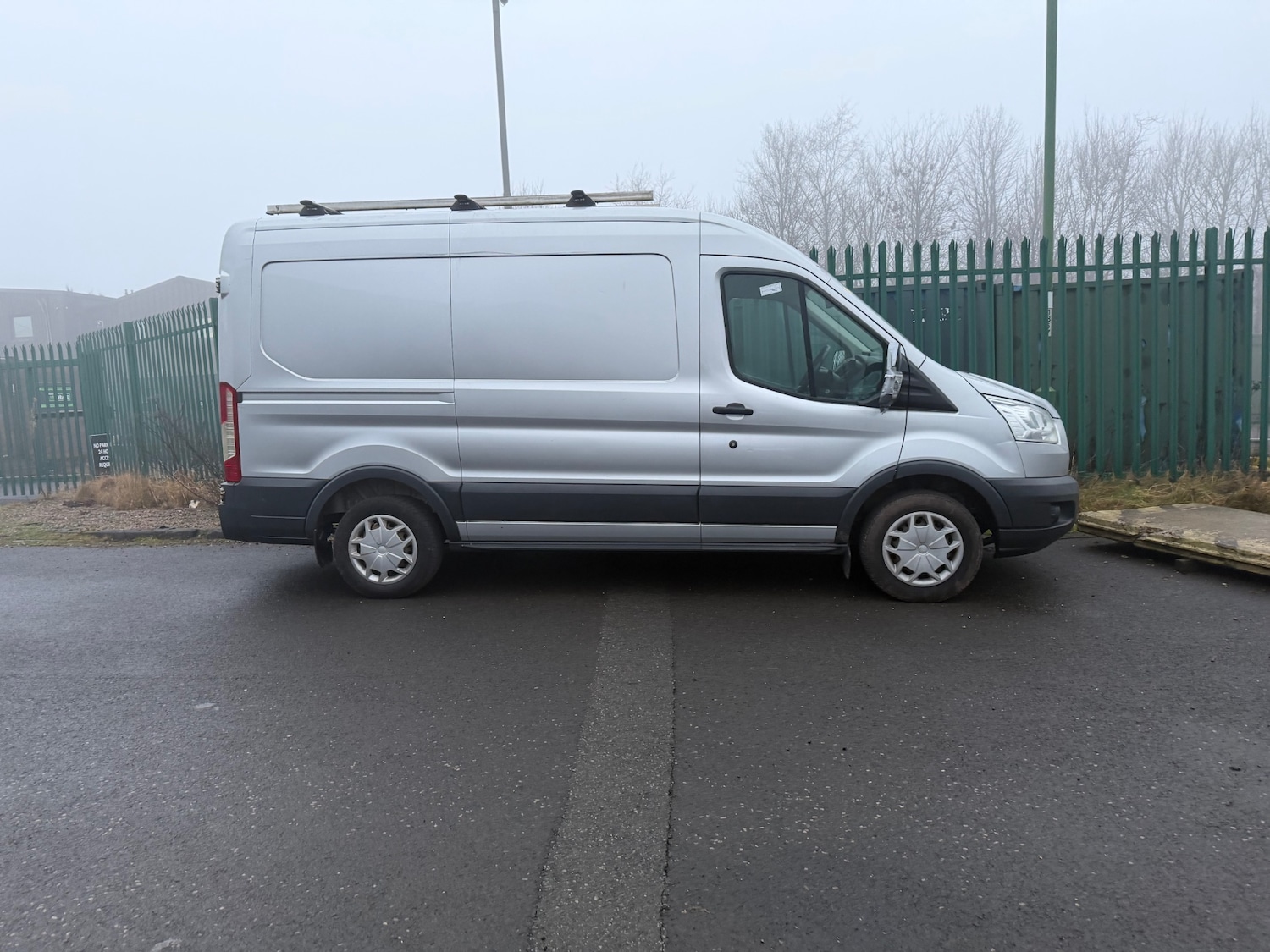 Used Ford Transit 2017 for sale - 77282469: Photo 2