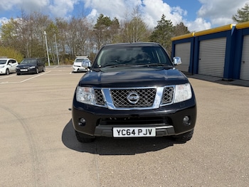 Used Nissan Navara 2015 for sale - 78432035: Photo